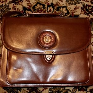 VINTAGE Casual Corner briefcase